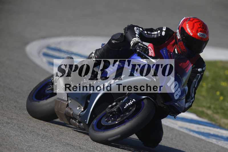 /Archiv-2024/01 26.-28.01.2024 Moto Center Thun Jerez/Gruppe gruen-green/108